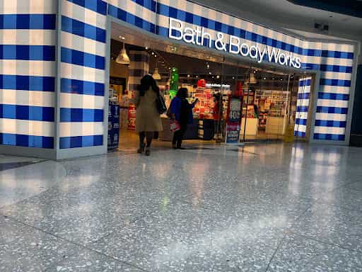The Shops at Liberty Place - Main Image