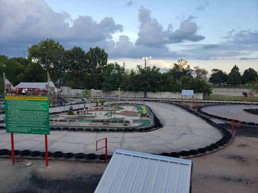Speedy's Fast Track - Main Image