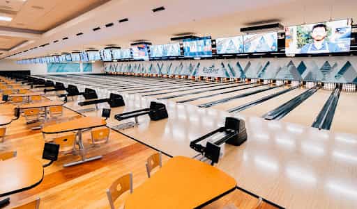 KingPins Family Entertainment Center - Main Image