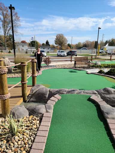Fore Corners Mini Golf - Main Image