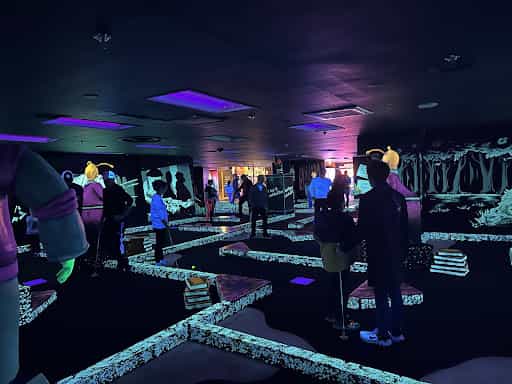 Twilight Zone Mini Golf - Main Image