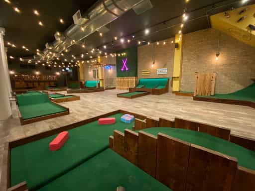 Big Mini Putt Club - Main Image