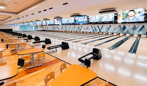 KingPins Family Entertainment Center - Main Image