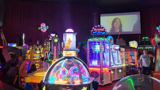 Wunderland Milwaukie Cinemas - Main Image