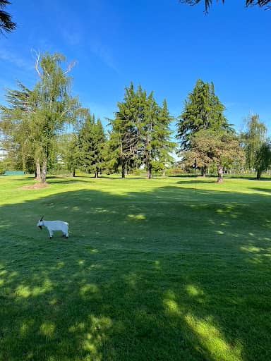 Frontier Golf Course