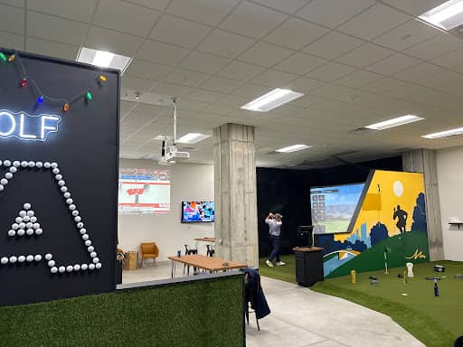 Indoor Golf RVA - Rocketts Landing