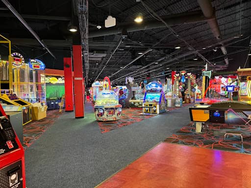 Round1 Bowling & Arcade Grapevine Mills