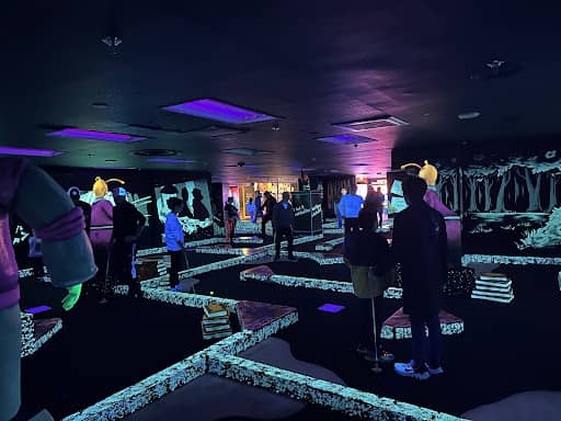 Twilight Zone Mini Golf